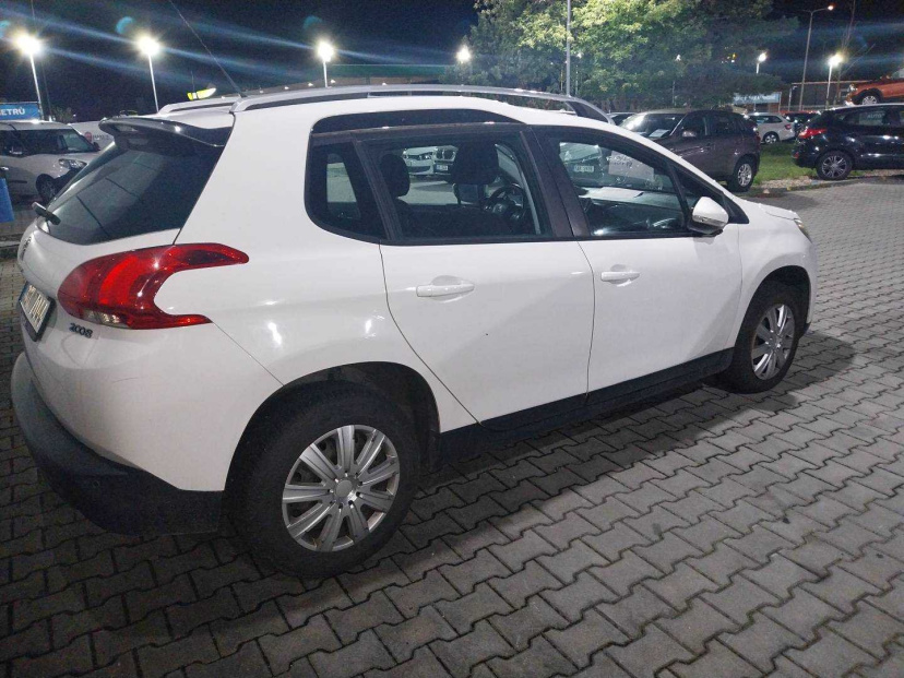 Peugeot 2008, 2015