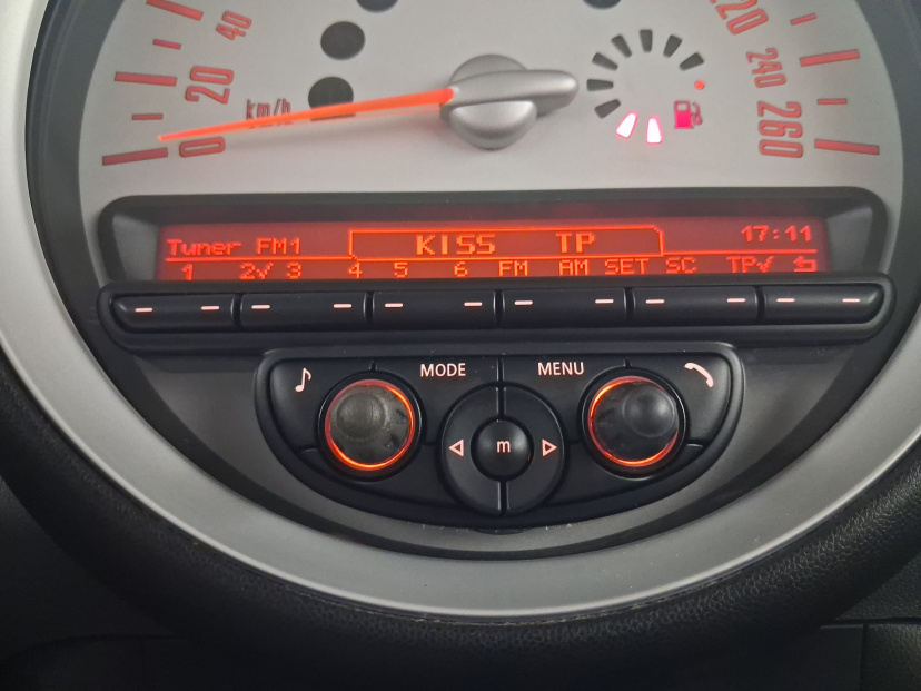 MINI 3-door, 2011