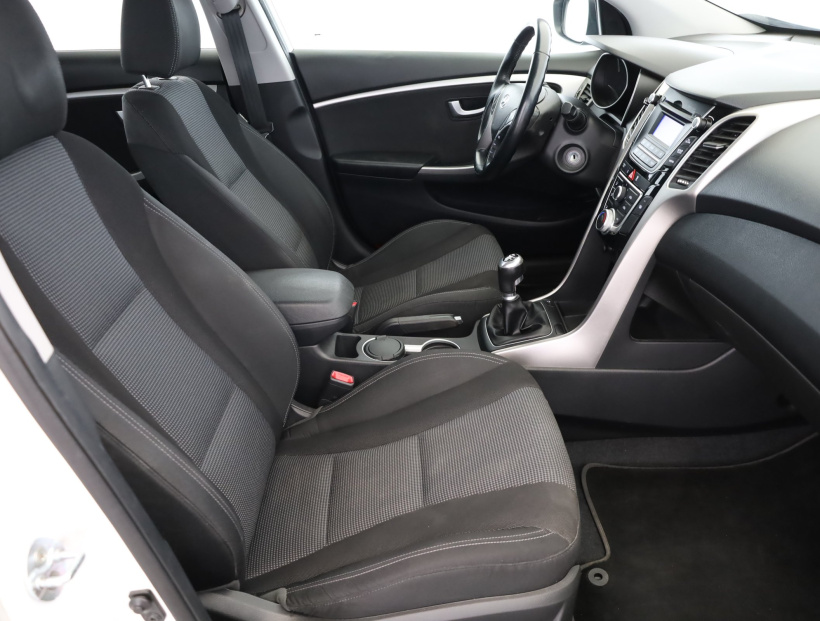 Hyundai i30, 2016