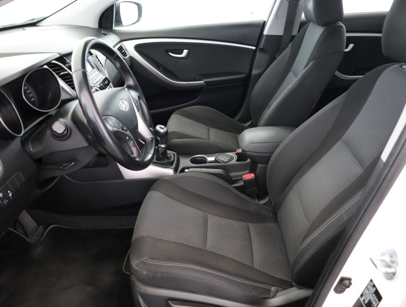 Hyundai i30, 2016