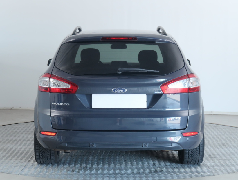 Ford Mondeo, 2011
