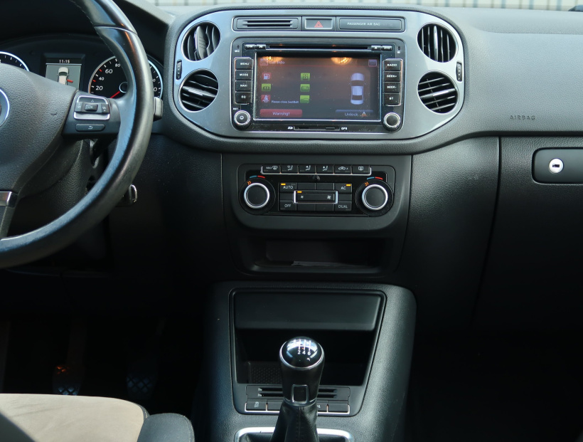 Volkswagen Tiguan, 2012
