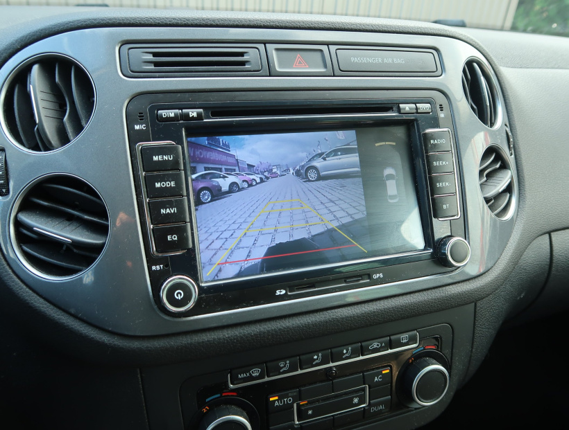 Volkswagen Tiguan, 2012