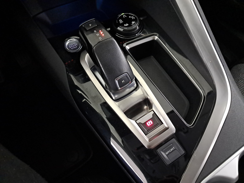 Peugeot 3008, 2018
