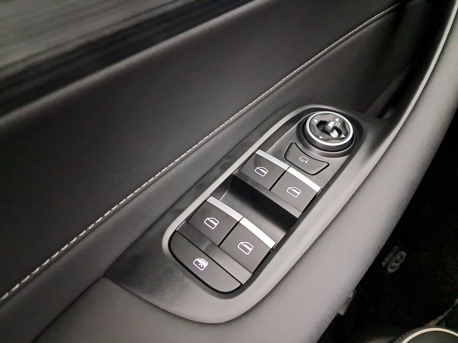 Chery Tiggo 4 - 2026