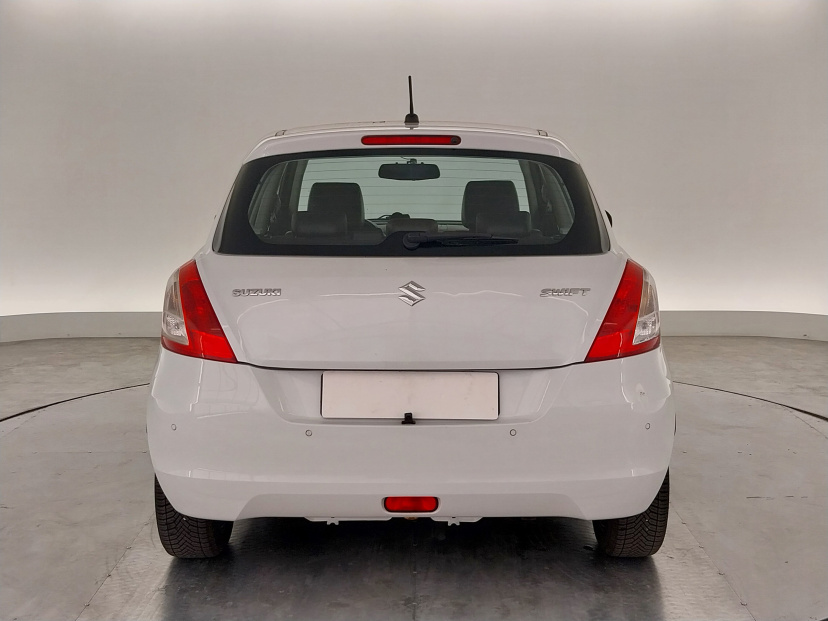 Suzuki Swift, 2015