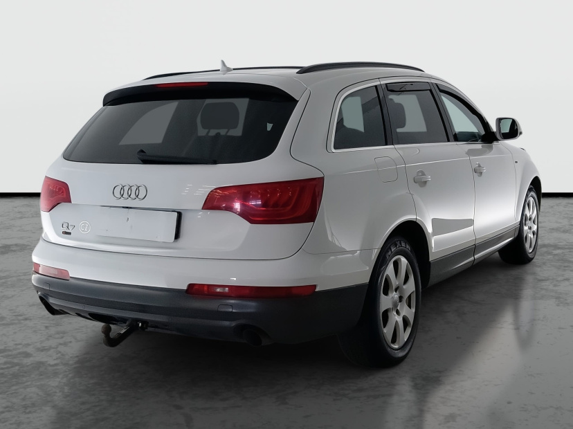 Audi Q7, 2011