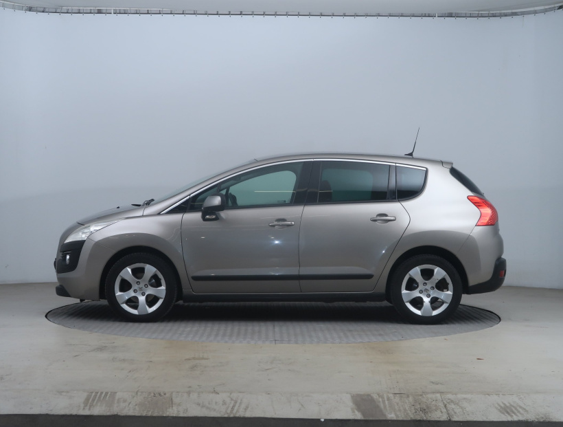 Peugeot 3008, 2010