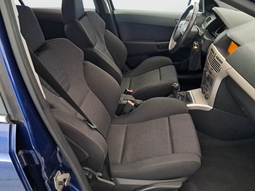 Opel Astra, 2008
