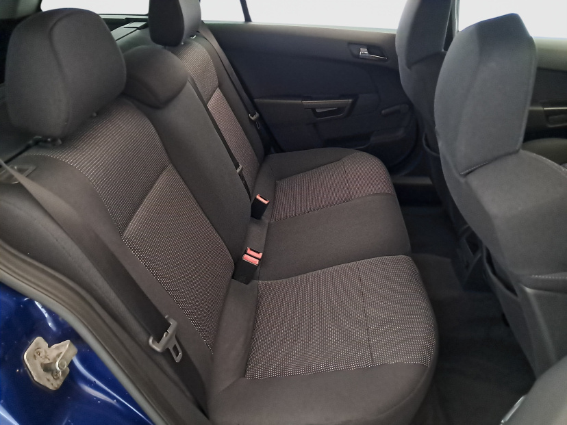 Opel Astra, 2008