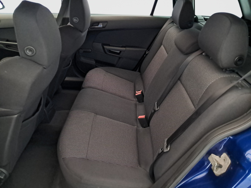 Opel Astra, 2008