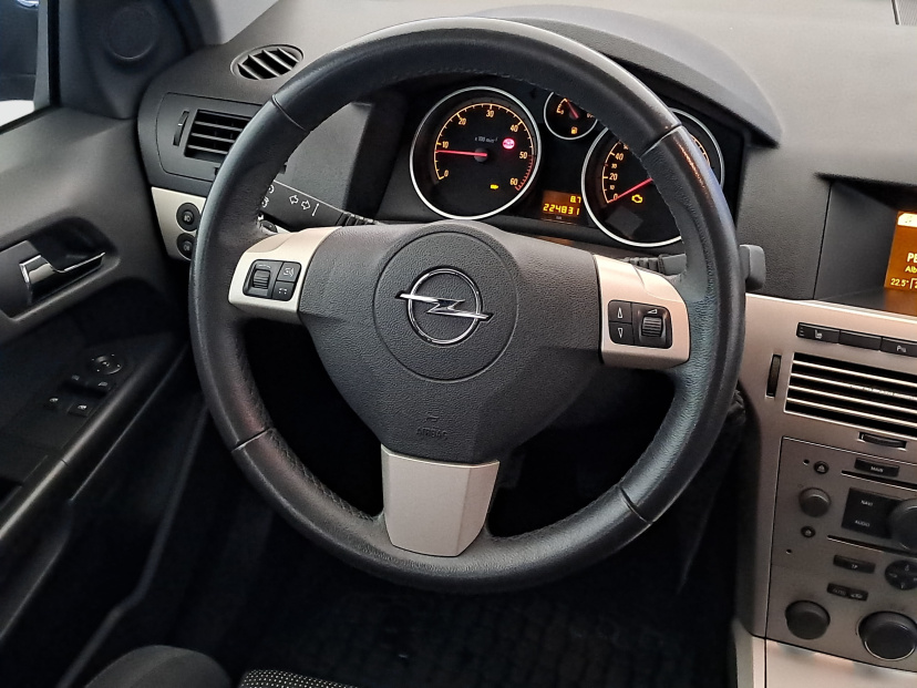 Opel Astra, 2008