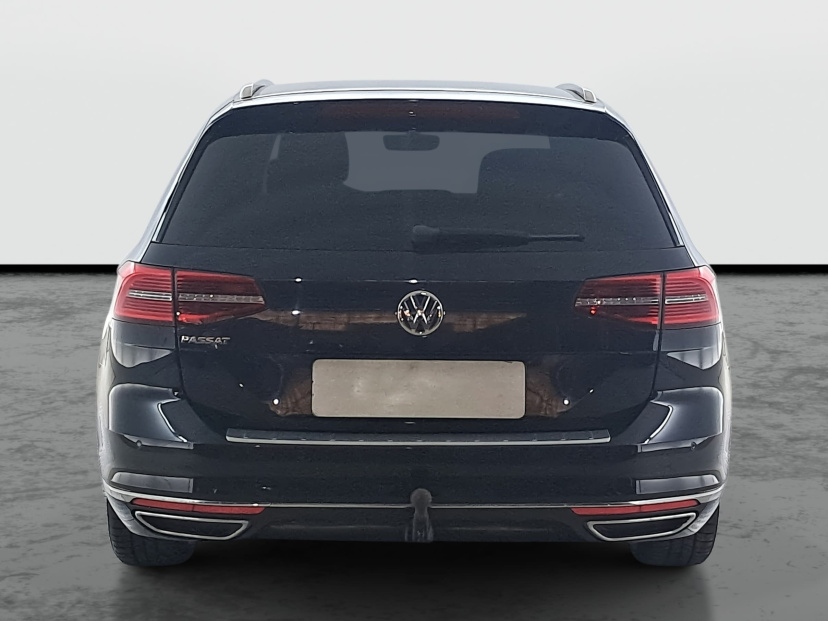 Volkswagen Passat, 2016