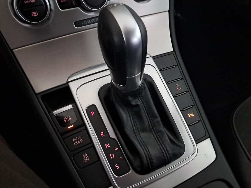 Volkswagen Passat, 2014