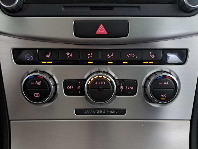 Volkswagen Passat, 2014