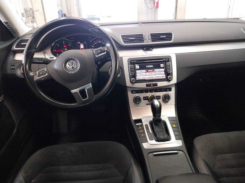 Volkswagen Passat, 2014