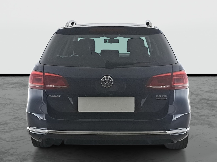 Volkswagen Passat, 2014