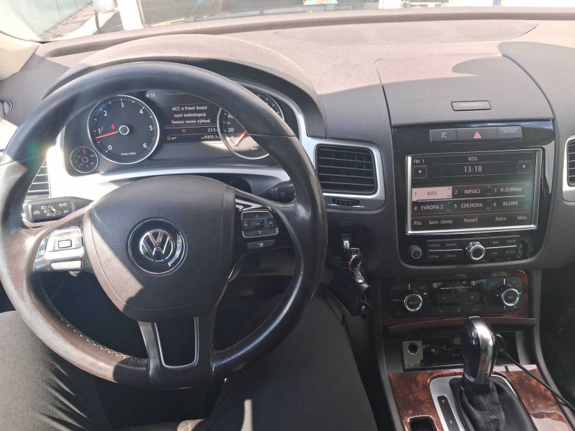 Volkswagen Touareg, 2010