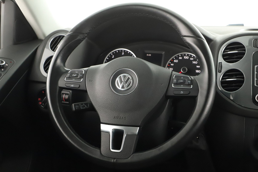 Volkswagen Tiguan, 2015