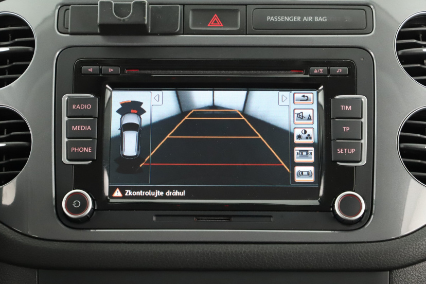 Volkswagen Tiguan, 2015