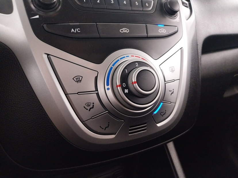 Hyundai ix20, 2013