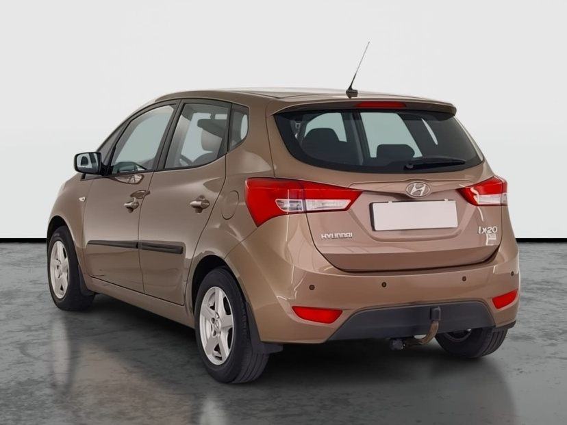 Hyundai ix20, 2013