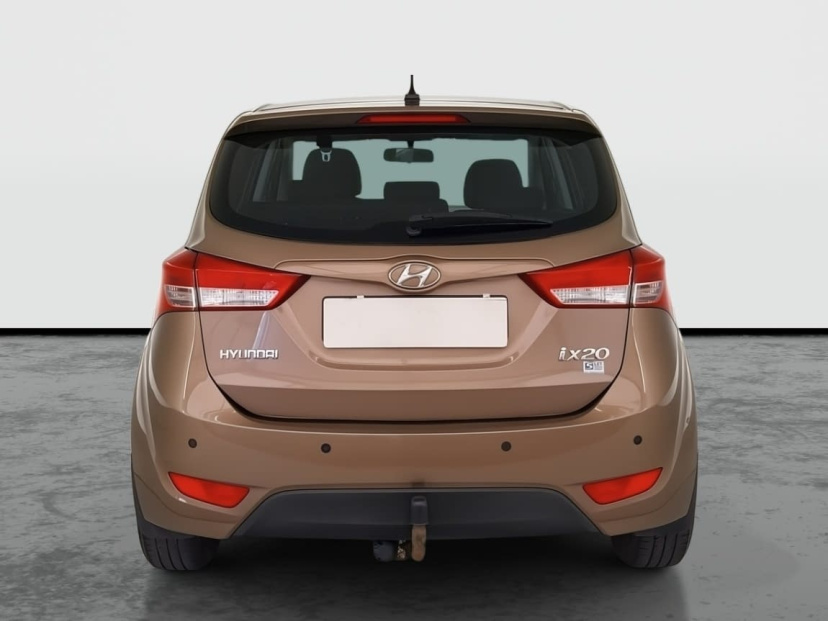 Hyundai ix20, 2013