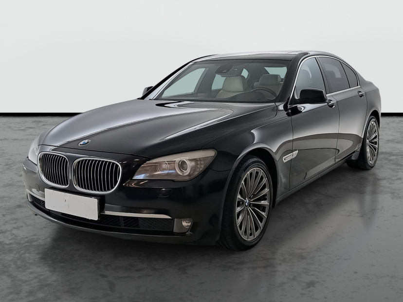 BMW 7, 2012