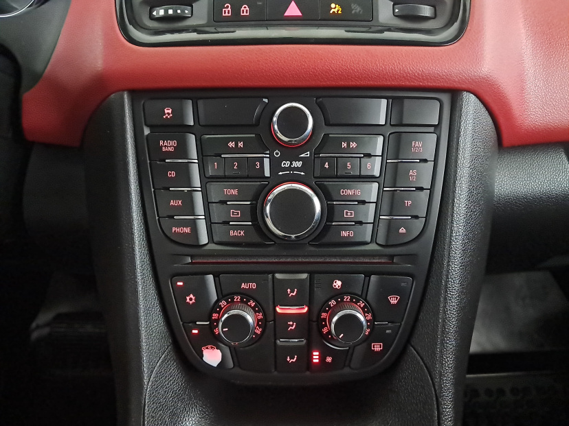 Opel Meriva, 2011