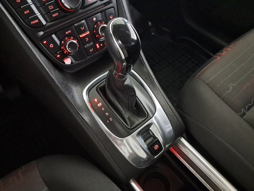 Opel Meriva, 2011