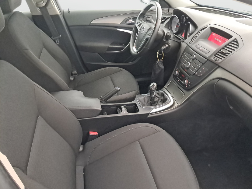Opel Insignia, 2011