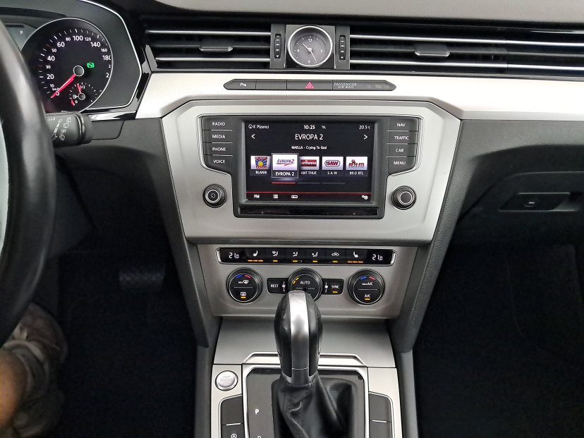 Volkswagen Passat, 2015