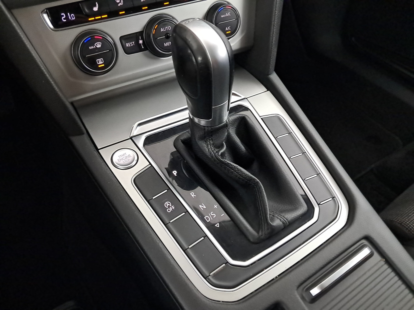 Volkswagen Passat, 2015