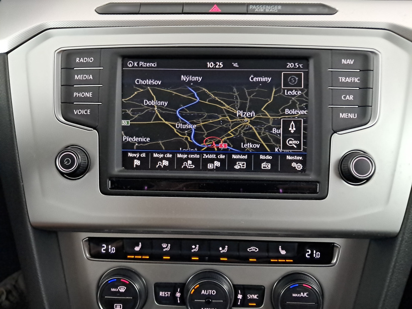 Volkswagen Passat, 2015