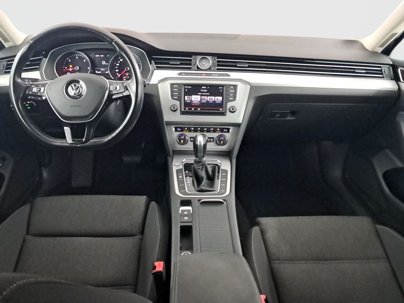 Volkswagen Passat, 2015