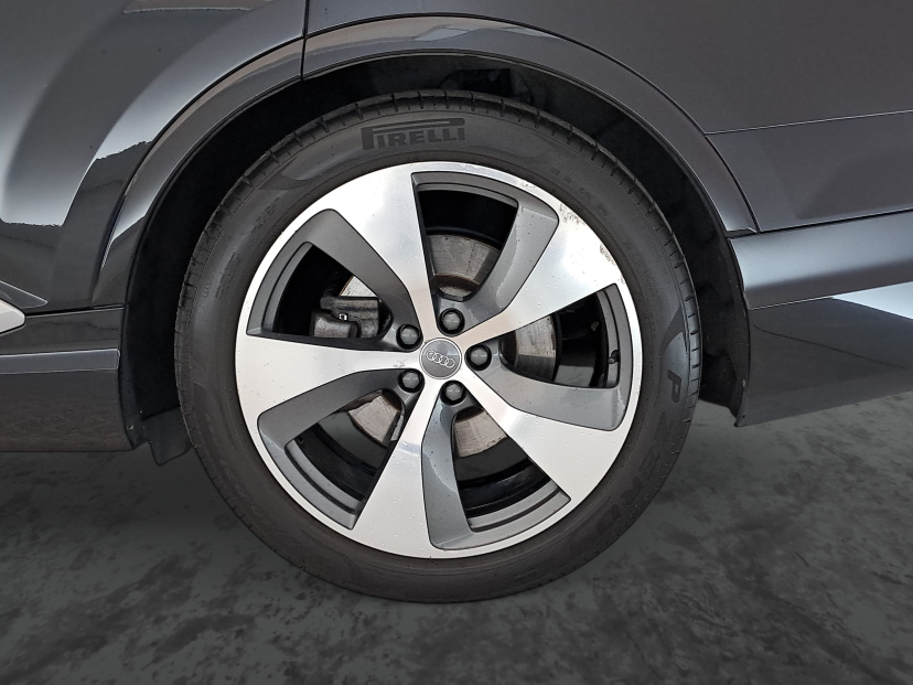 Audi Q7, 2015