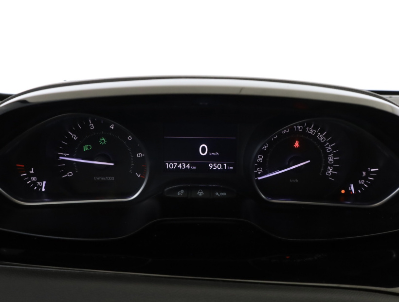 Peugeot 208, 2012