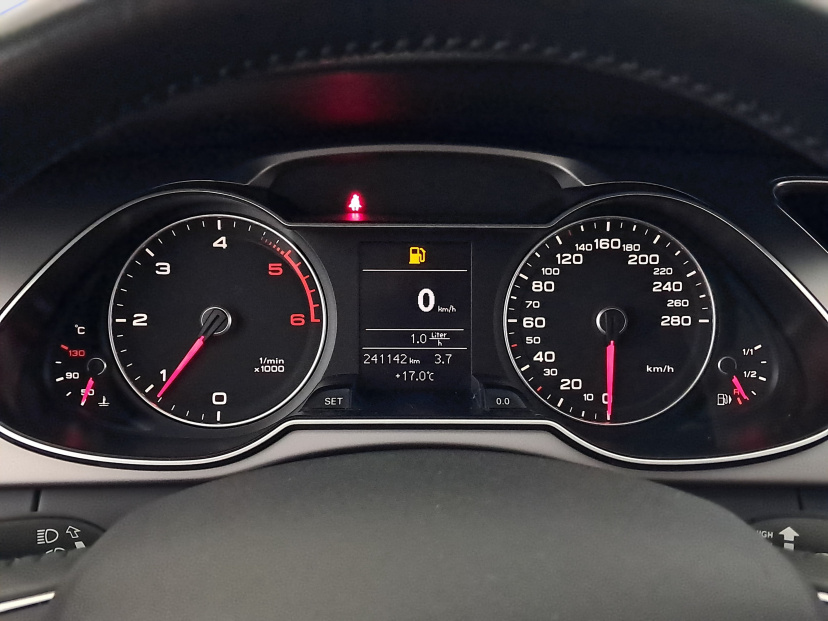 Audi A4, 2013