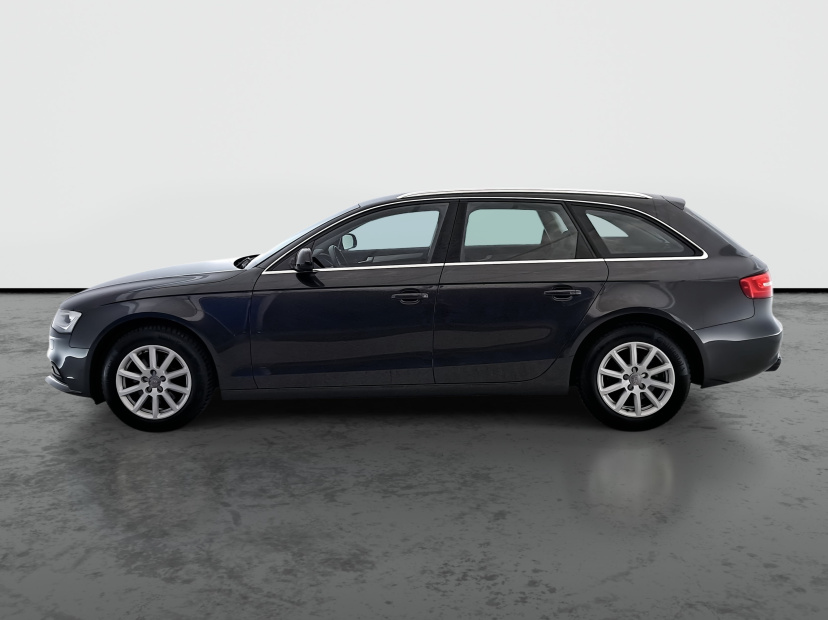 Audi A4, 2013
