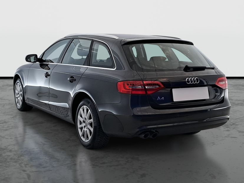 Audi A4, 2013