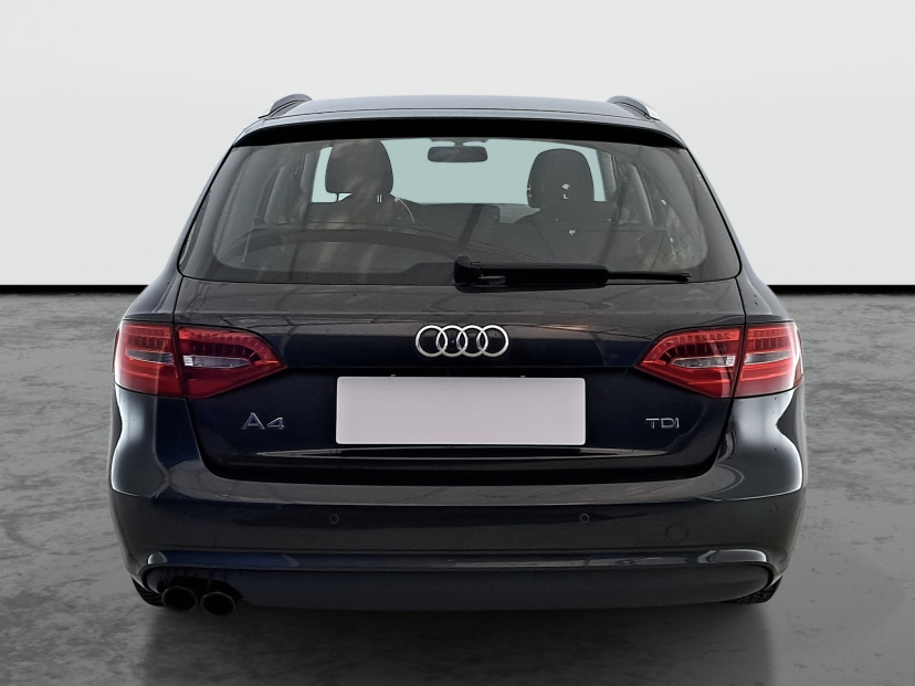 Audi A4, 2013