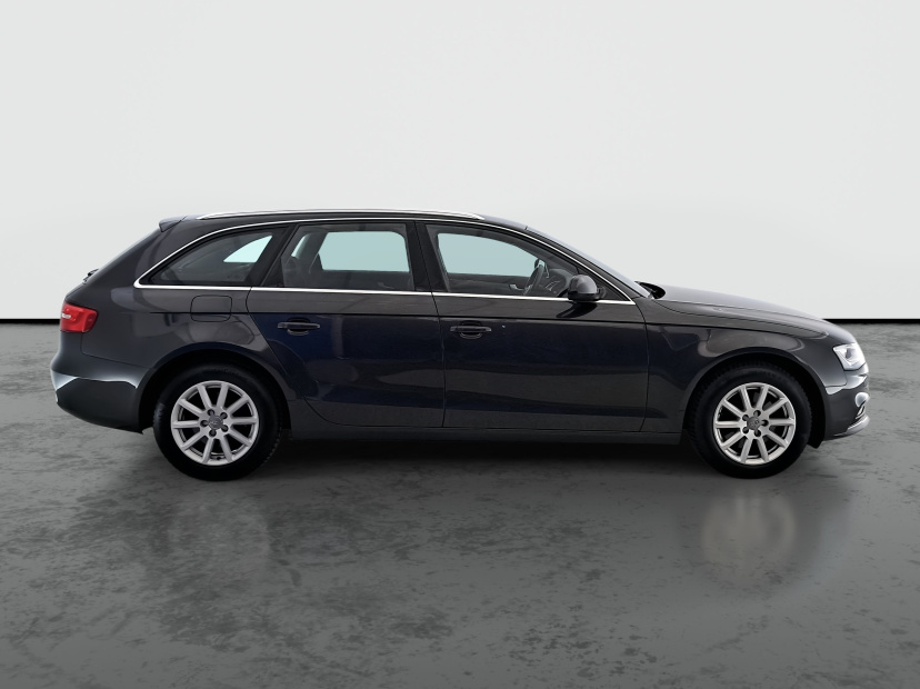 Audi A4, 2013