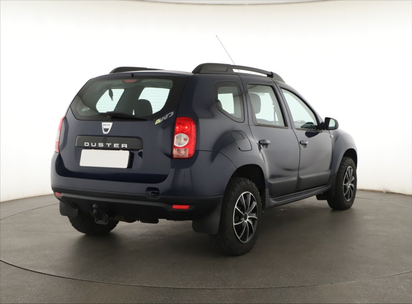 Dacia Duster, 2012