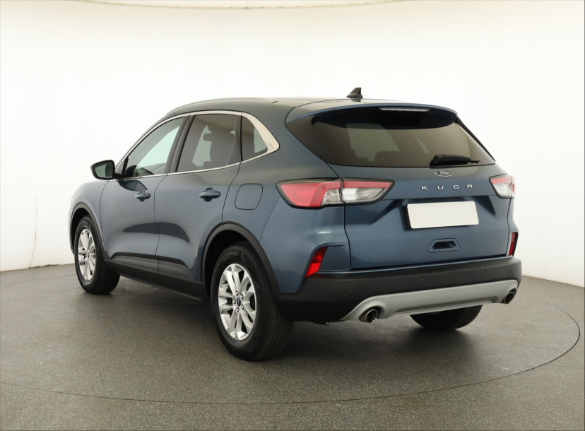 Ford Kuga, 2020