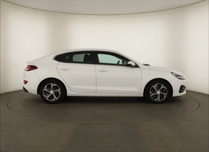 Hyundai i30 Fastback, 2023