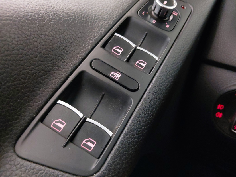 Volkswagen Tiguan, 2013