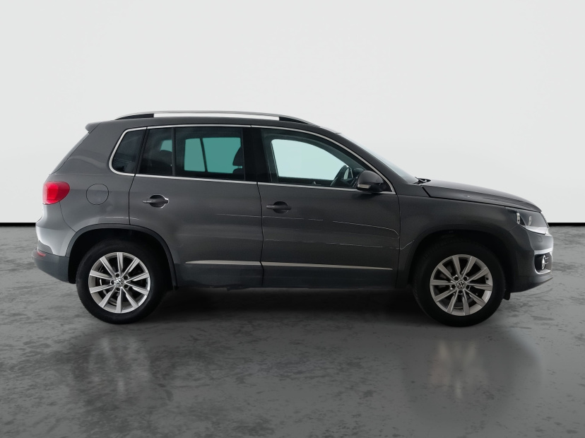 Volkswagen Tiguan, 2013