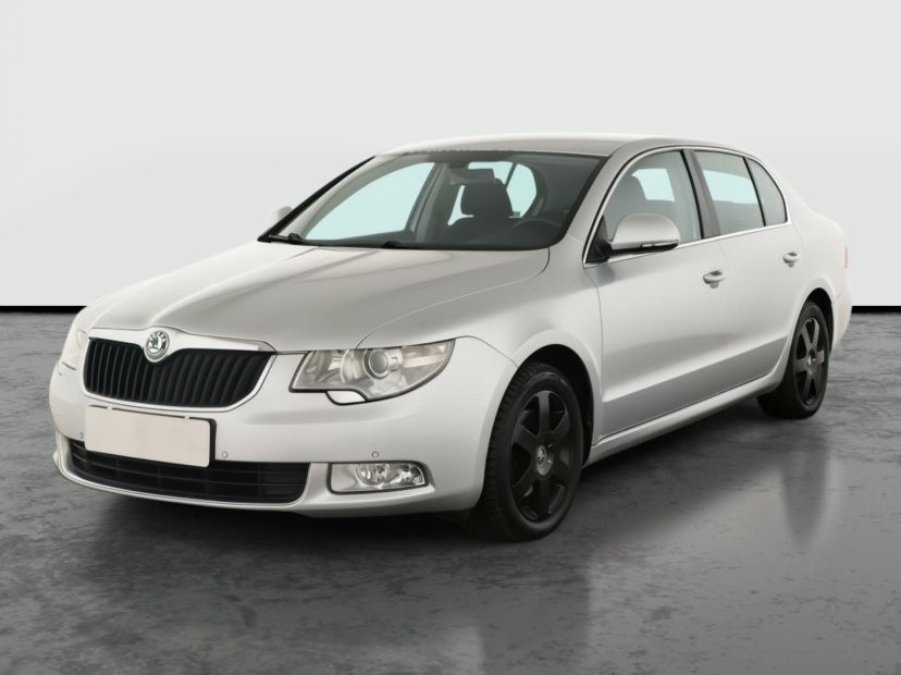 Škoda Superb, 2010