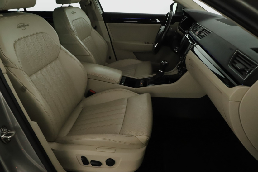 Škoda Superb, 2016
