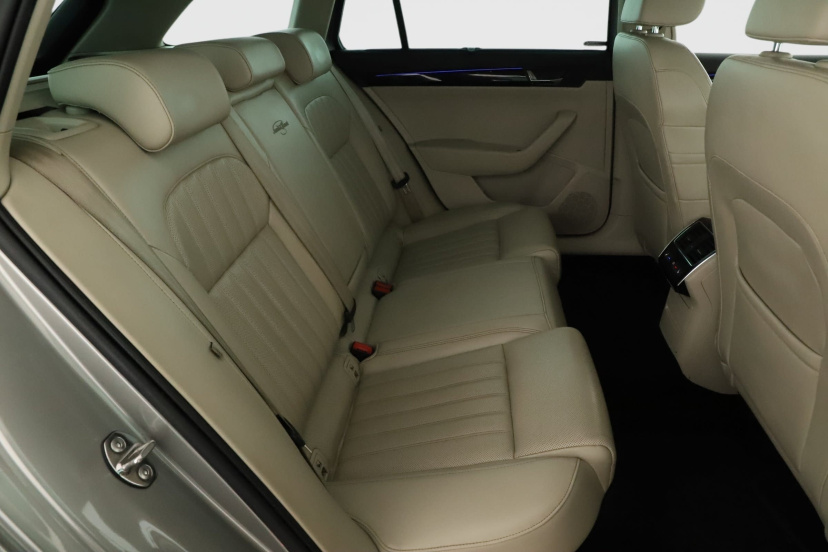 Škoda Superb, 2016